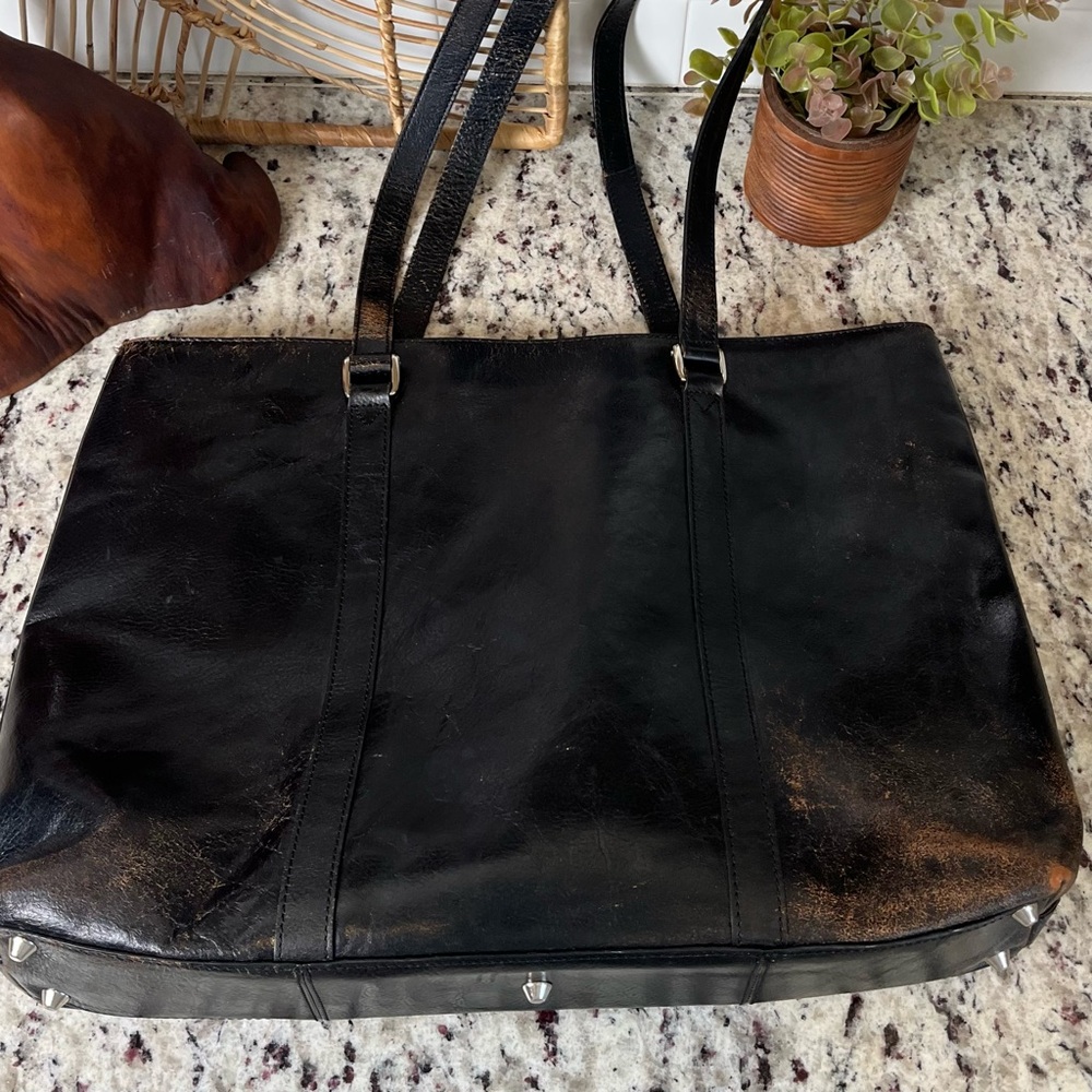 Distressed Wilson’s Leather Tote Bag - Picture 8 of 13